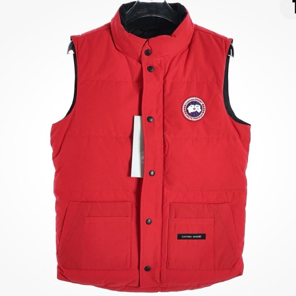 Canada Goose 19Fw Freestyle Crew 4154M Red Puffer Vest, NWT, 24” P2P (Unisex) - Picture 1 of 11